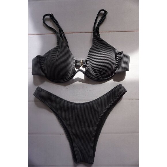 Women's Gray Two-Piece Underwire Thong Triangle Bikini - Size M/L, NWOT - Picture 2 of 8
